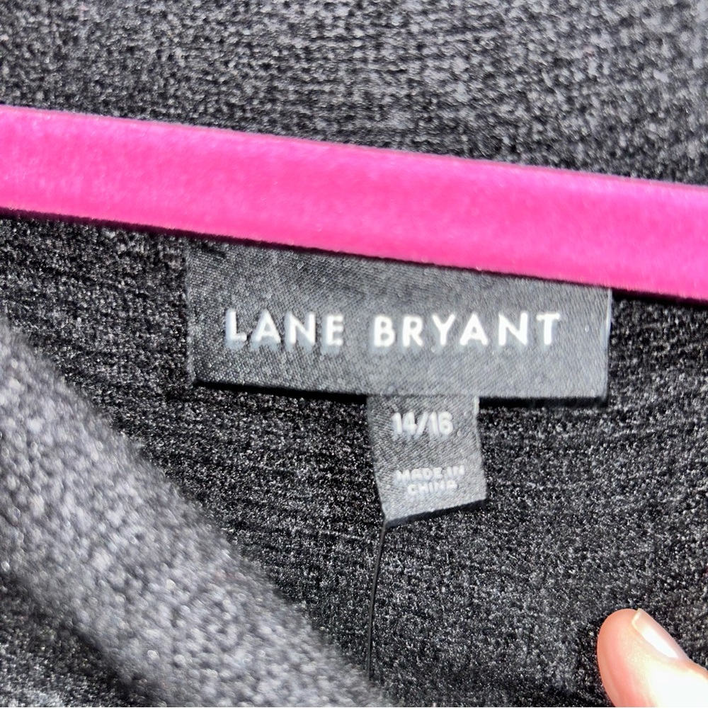 NEW Lane Bryant women’s 14/16 Black sweater - Picture 2 of 3
